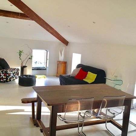 Grand Appartement Style Loft Bord De Mer Проприано Экстерьер фото